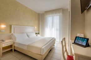 Отель Hotel San Marco  Каттолика
